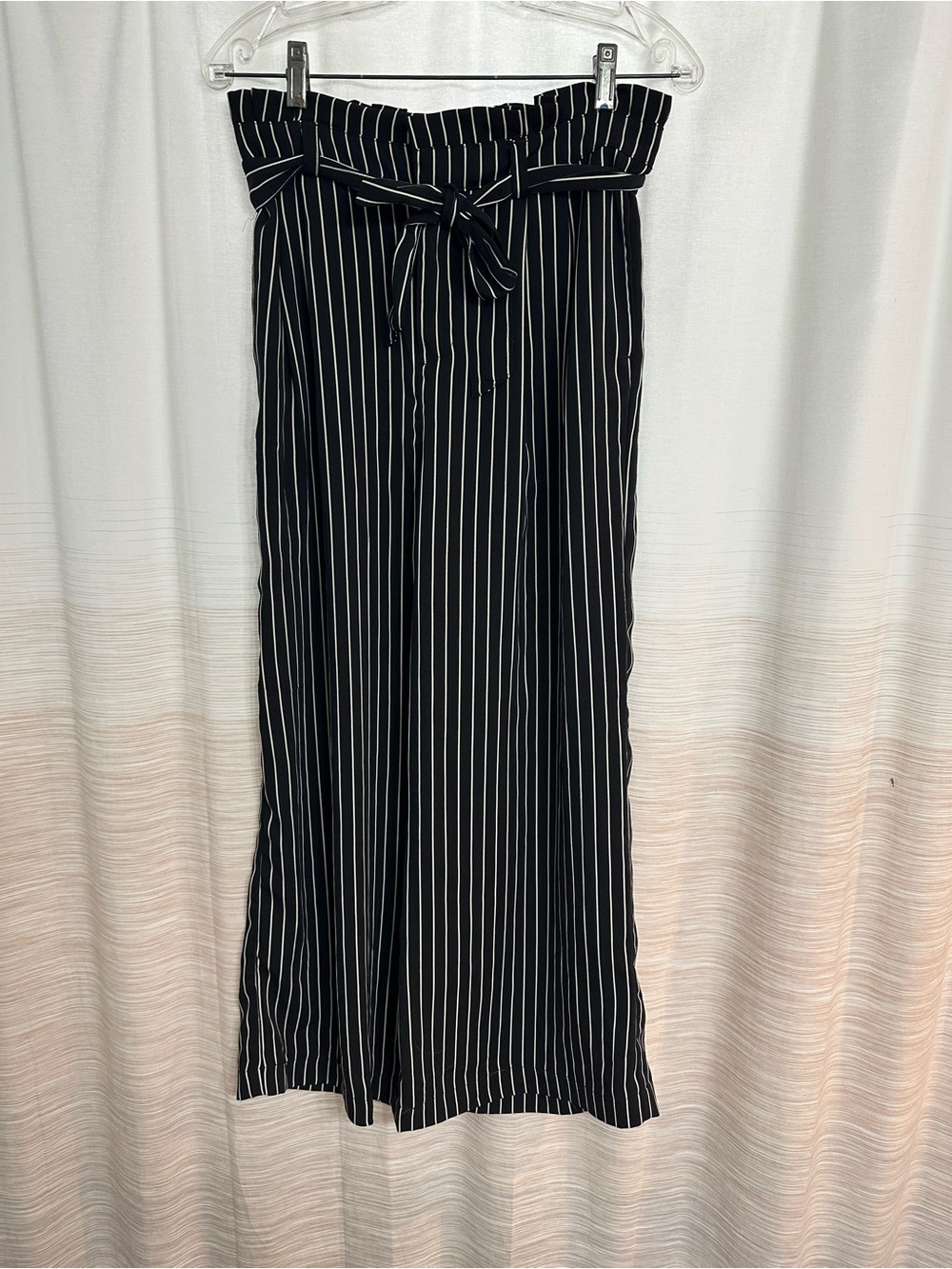 Who What Wear Striped Paperbag Waist Wide Leg Pants - Black & White Sz S
